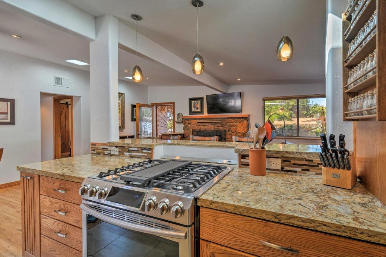 Peaceful Sedona Getaway With Patio, Grill And Views! Villa Exterior photo